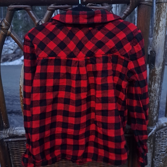 🙂 3/15 Old Navy girls shirt size 4t❤️ - Picture 5 of 5